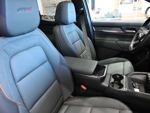 New 2026 GMC Terrain AT4 w/ Convenience Package III AWD/4WD image 8