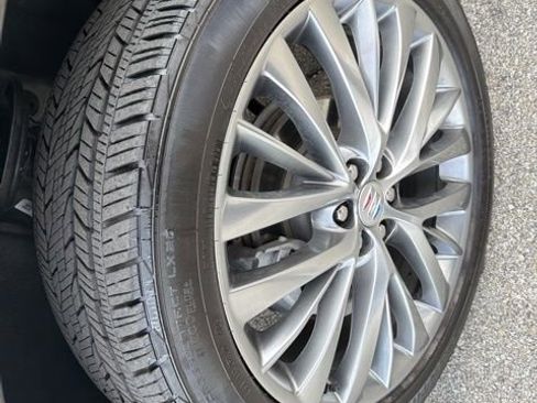 Used 2025 Buick Enclave Avenir w/ Super Cruise Package image 17