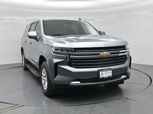 Used 2021 Chevrolet Suburban LT RWD image 53