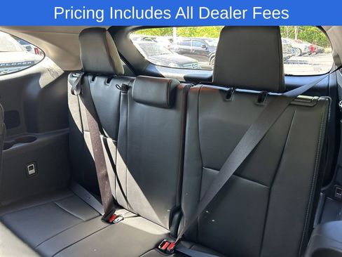 New 2026 Toyota Highlander Platinum AWD/4WD image 10