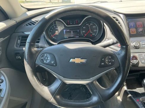 Used 2018 Chevrolet Impala LT w/ LT Convenience Package FWD image 21