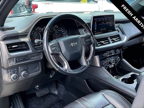 Used 2021 Chevrolet Suburban RST AWD/4WD image 6