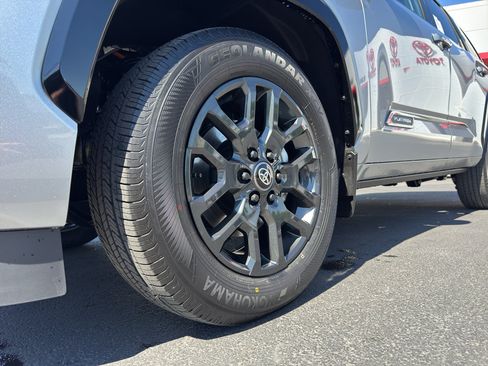 New 2026 Toyota Sequoia Platinum AWD/4WD image 19