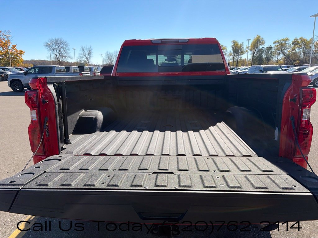 Used 2025 Chevrolet Silverado 2500 LT AWD/4WD image 14