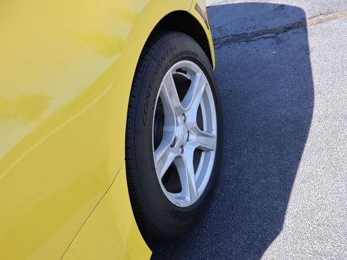 Used 2017 Chevrolet Camaro LT RWD image 20