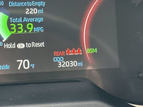 Certified 2025 Toyota RAV4 XLE AWD/4WD image 27