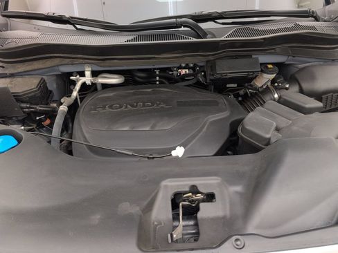 Used 2024 Honda Passport EX-L image 37