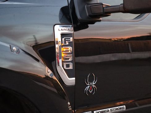 Used 2021 Ford F350 Lariat w/ Lariat Ultimate Package image 15