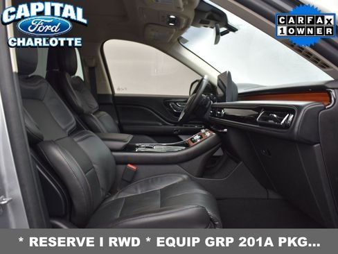 Used 2024 Lincoln Aviator Reserve w/ Equipment Group 201A image 11