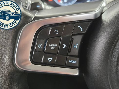 Used 2019 Jaguar E-PACE S AWD/4WD image 13