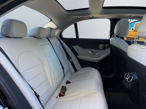 Used 2016 Mercedes-Benz C 300 4MATIC Sedan image 16