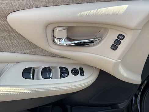 Used 2024 Nissan Murano SL w/ Cargo Package image 8