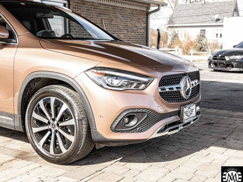 Used 2021 Mercedes-Benz GLA 250 w/ Premium Package image 4