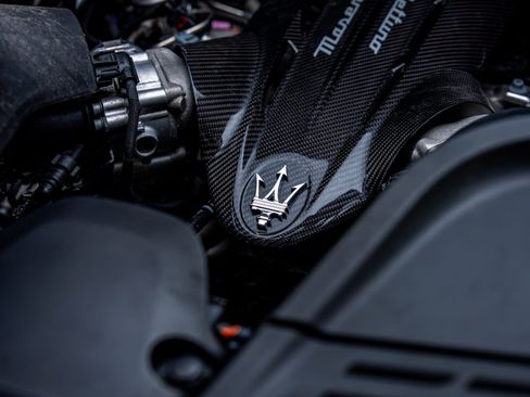 Used 2023 Maserati MC20 Coupe RWD image 39