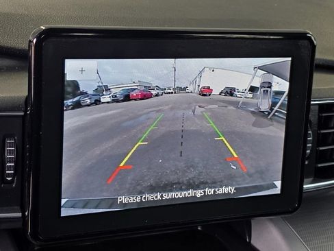 Used 2024 Ford Explorer XLT w/ Equipment Group 202A RWD image 15