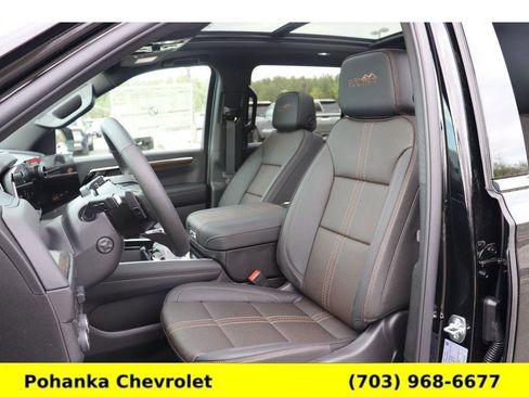 New 2026 Chevrolet Suburban High Country AWD/4WD image 20