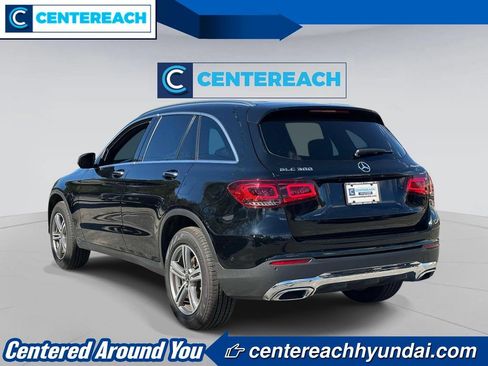 Used 2022 Mercedes-Benz GLC 300 4MATIC w/ Premium Package Lite image 5