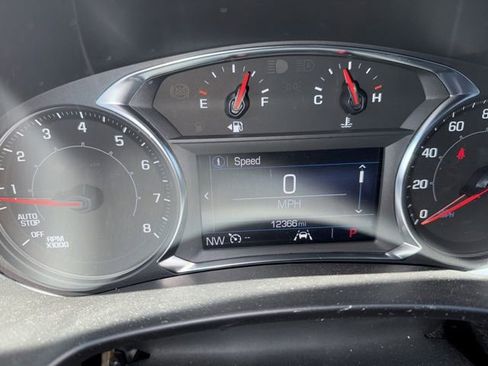Used 2024 GMC Terrain SLE AWD/4WD image 8