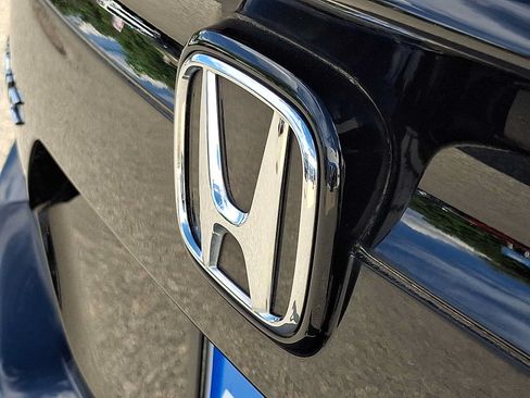Used 2018 Honda Civic LX image 29