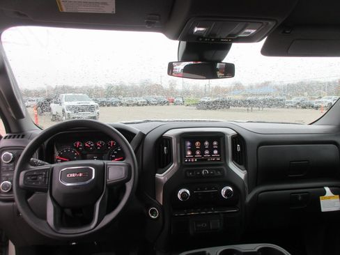 New 2026 GMC Sierra 1500 Pro w/ Pro Value Package image 16