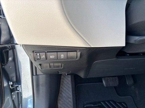 New 2026 Toyota Corolla Cross L FWD image 21