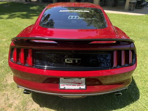 Used 2016 Ford Mustang GT Premium w/ Equipment Group 401A RWD image 12