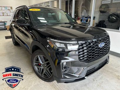 Used 2025 Ford Explorer ST-Line w/ Premium Package