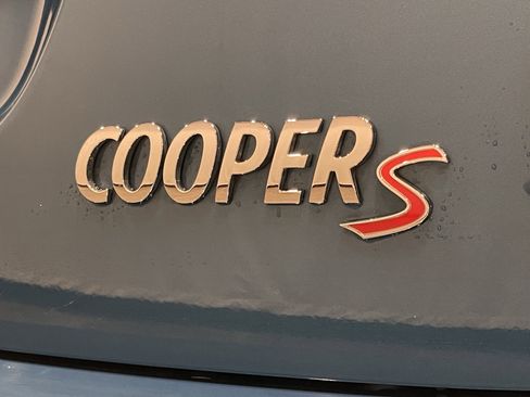 Used 2022 MINI Cooper S image 25