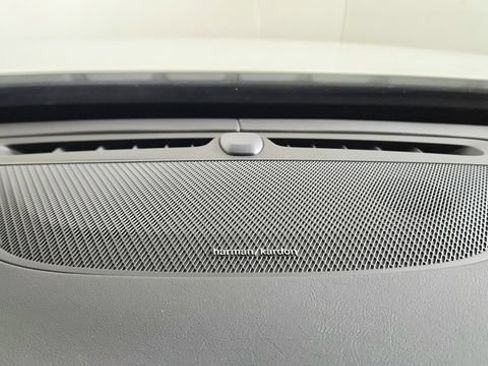 Certified 2026 Volvo XC90 B6 Plus w/ Protection Package Premier AWD/4WD image 24