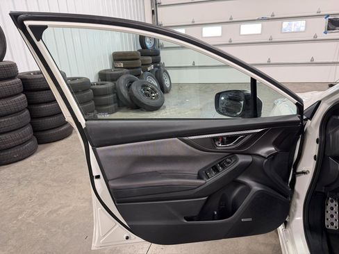 Used 2021 Subaru Impreza 2.0i Sport w/ Popular Package #3 image 31