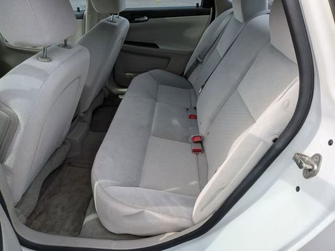 Used 2016 Chevrolet Impala Limited LS FWD image 26
