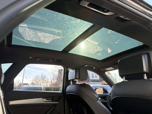 Used 2021 Audi SQ5 Premium Plus w/ Premium Plus Package image 17