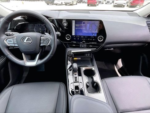 Used 2025 Lexus NX 250 FWD w/ Accessory Package (K3) image 13