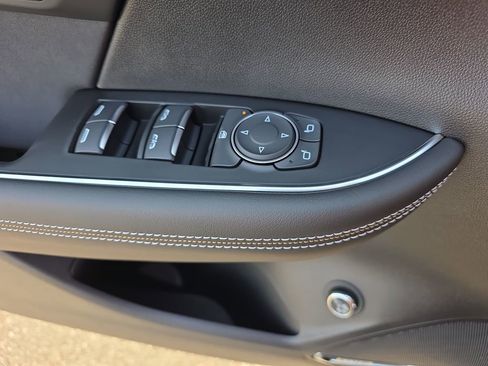 New 2026 Buick Envision Sport Touring image 28