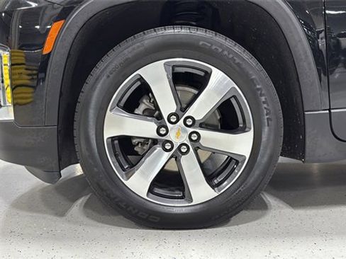 Certified 2023 Chevrolet Traverse LT w/ LT Premium Package image 17