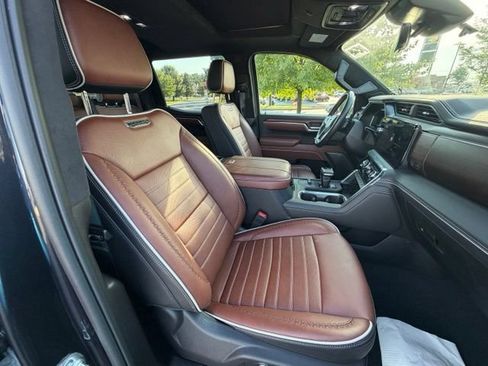 Used 2025 GMC Sierra 1500 Denali Ultimate AWD/4WD image 27