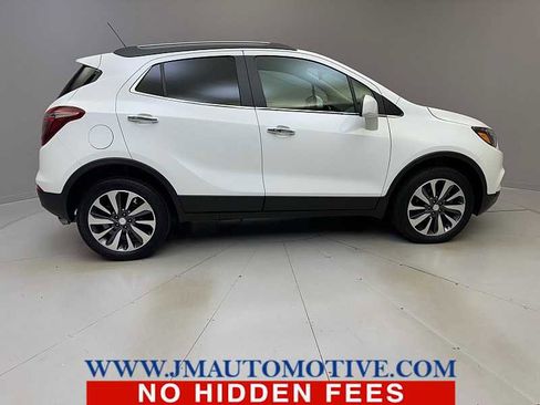 Used 2022 Buick Encore Preferred image 6