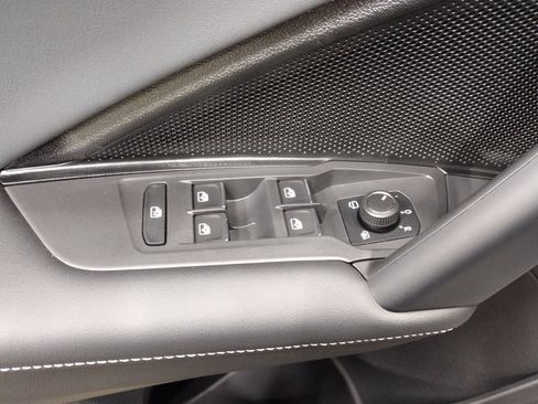 New 2026 Volkswagen Tiguan SEL R-Line image 22