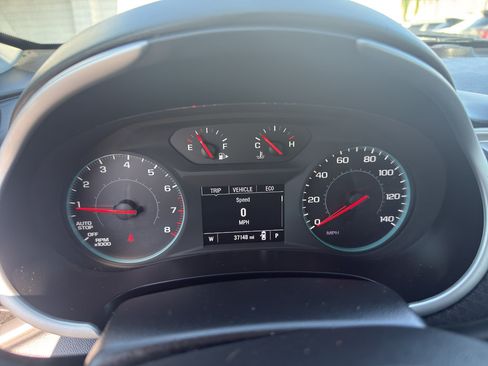 Used 2024 Chevrolet Malibu LT FWD image 14