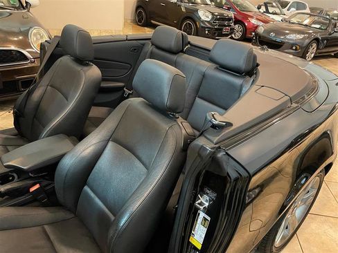 Used 2009 BMW 128i Convertible image 63