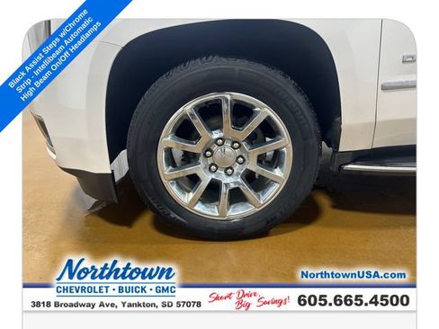 Used 2017 GMC Yukon Denali w/ Open Road Package AWD/4WD image 13