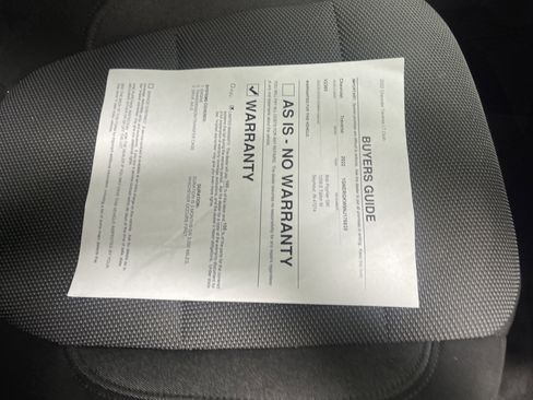 Used 2022 Chevrolet Traverse LT image 27