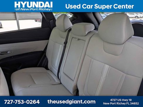 Used 2025 Hyundai Tucson SEL FWD image 15