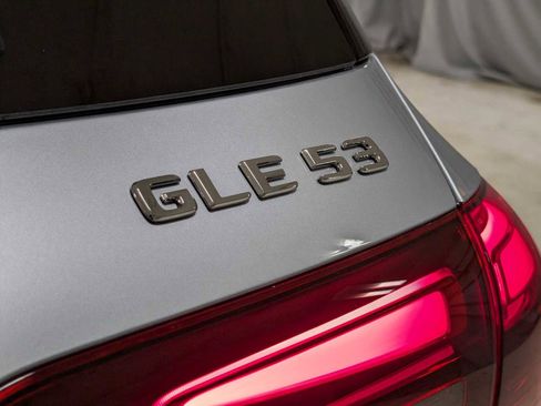 Used 2025 Mercedes-Benz GLE 53 AMG AMG GLE 53 image 16