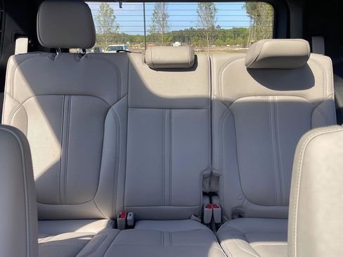 New 2026 Jeep Grand Wagoneer Limited AWD/4WD image 28