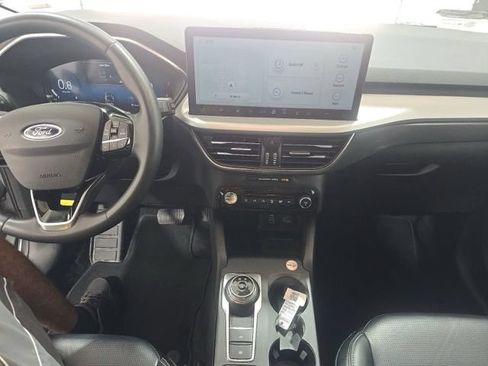 Used 2024 Ford Escape Platinum AWD/4WD image 13