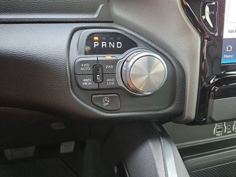Used 2026 RAM 1500 Laramie AWD/4WD image 20