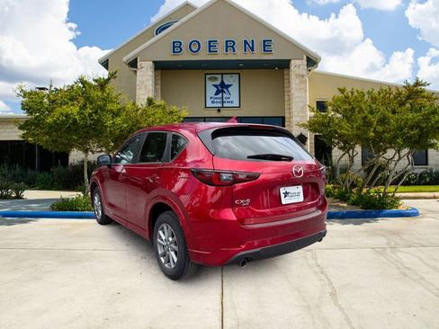 Used 2024 MAZDA CX-5 AWD 2.5 S w/ Preferred Package image 3