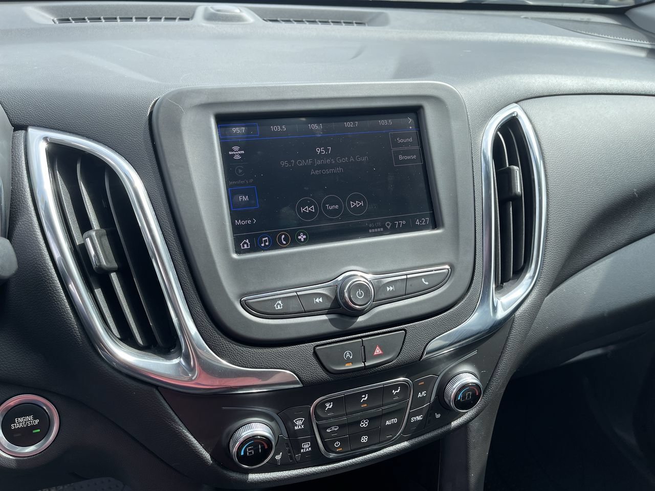 Used 2024 Chevrolet Equinox LT w/ LPO, Floor Liner Package FWD image 13