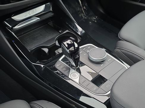 Used 2024 BMW X3 xDrive30i w/ Premium Package image 28